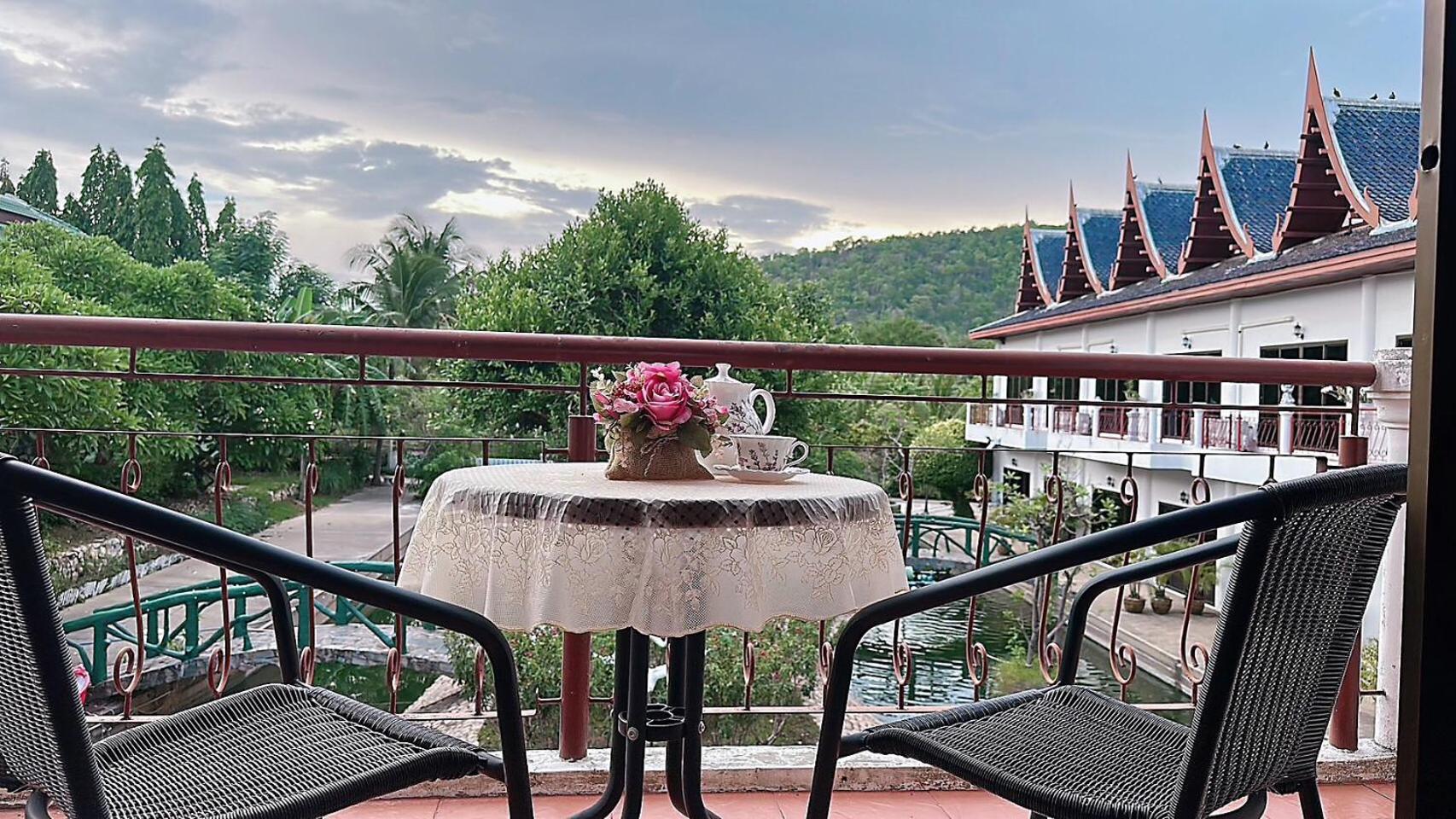 The Sun House Hotel Hua Hin Ngoại thất bức ảnh